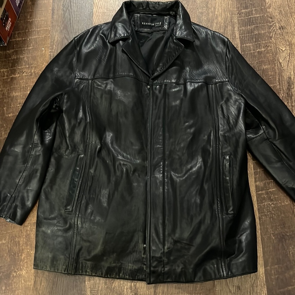Men’s leather coat